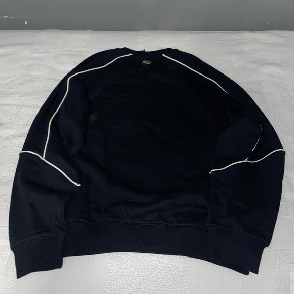 H&M sweater - Picture 2 of 3